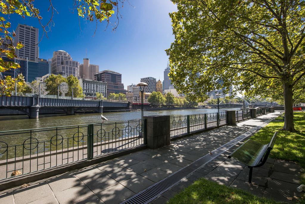 Wrap On Southbank Aparthotel Melbourne Exteriör bild